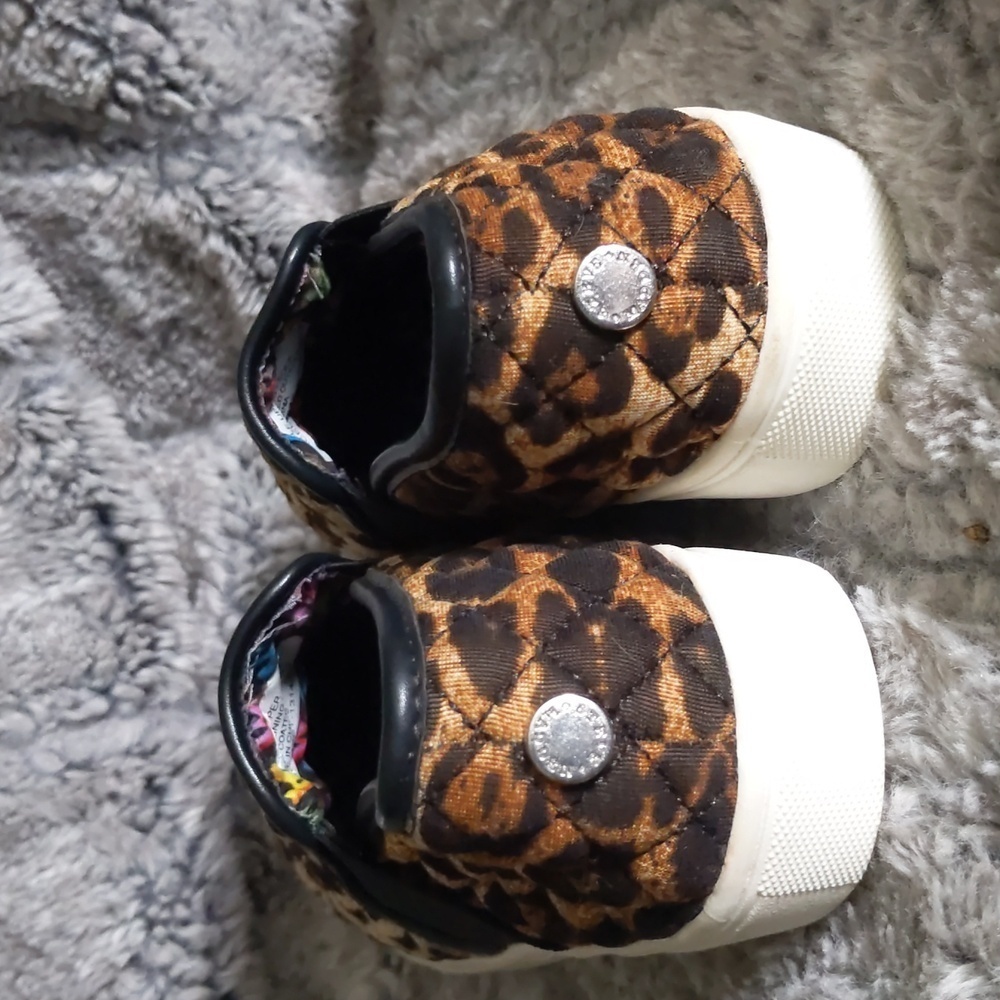 Girls' Steve Madden Slip-on sneakers sz 3​​​​ - Picture 4 of 5